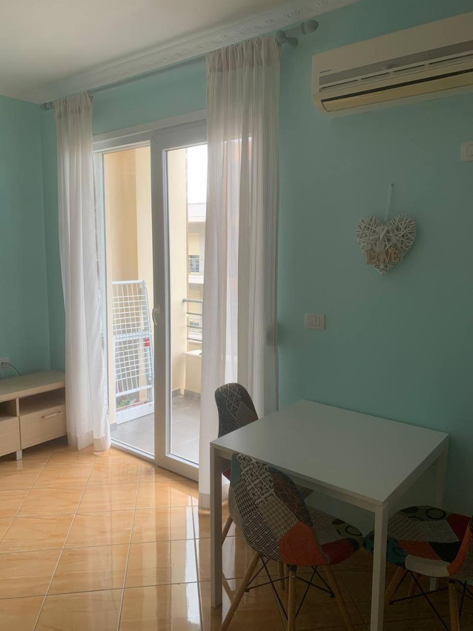 Apartment New Near The